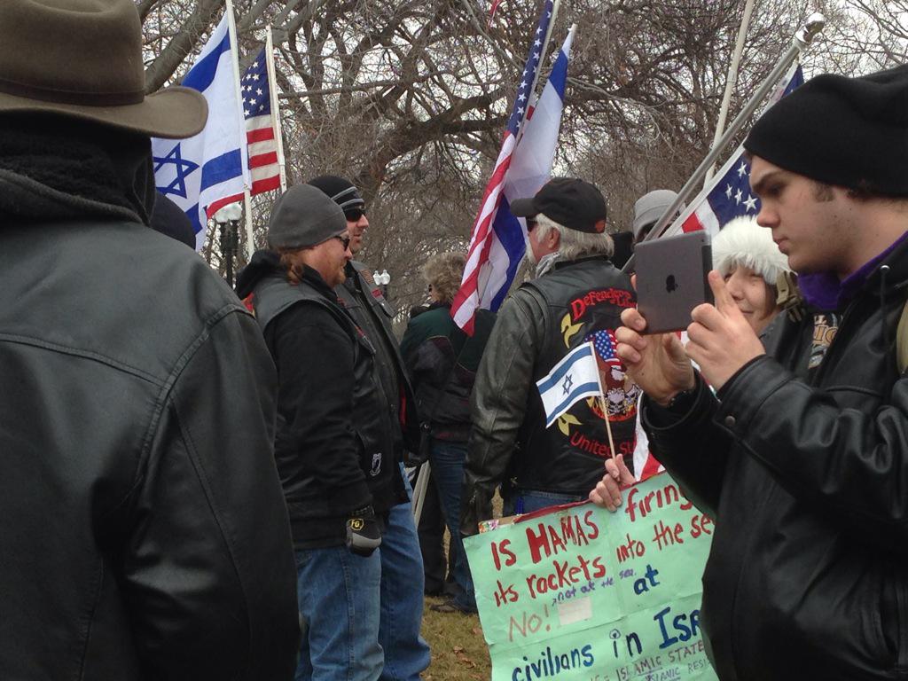 MarianCM20's tweet photo. Pro Israel rally on the mall http://t.co/jmuYO8Ln2v