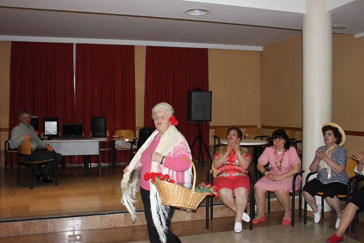 pacoruizjimenez's tweet photo. Muy guapa http://t.co/T5mYC5SONn