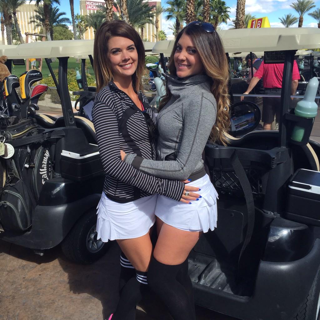 My sugggaaaaa plum!!! #squish #loveher #niksters #bali #ParAm #parmates #bestie #squintyshit <a href="/nikivirga/">Nicole</a> <a href="/ParMates/">ParMates Caddies</a>