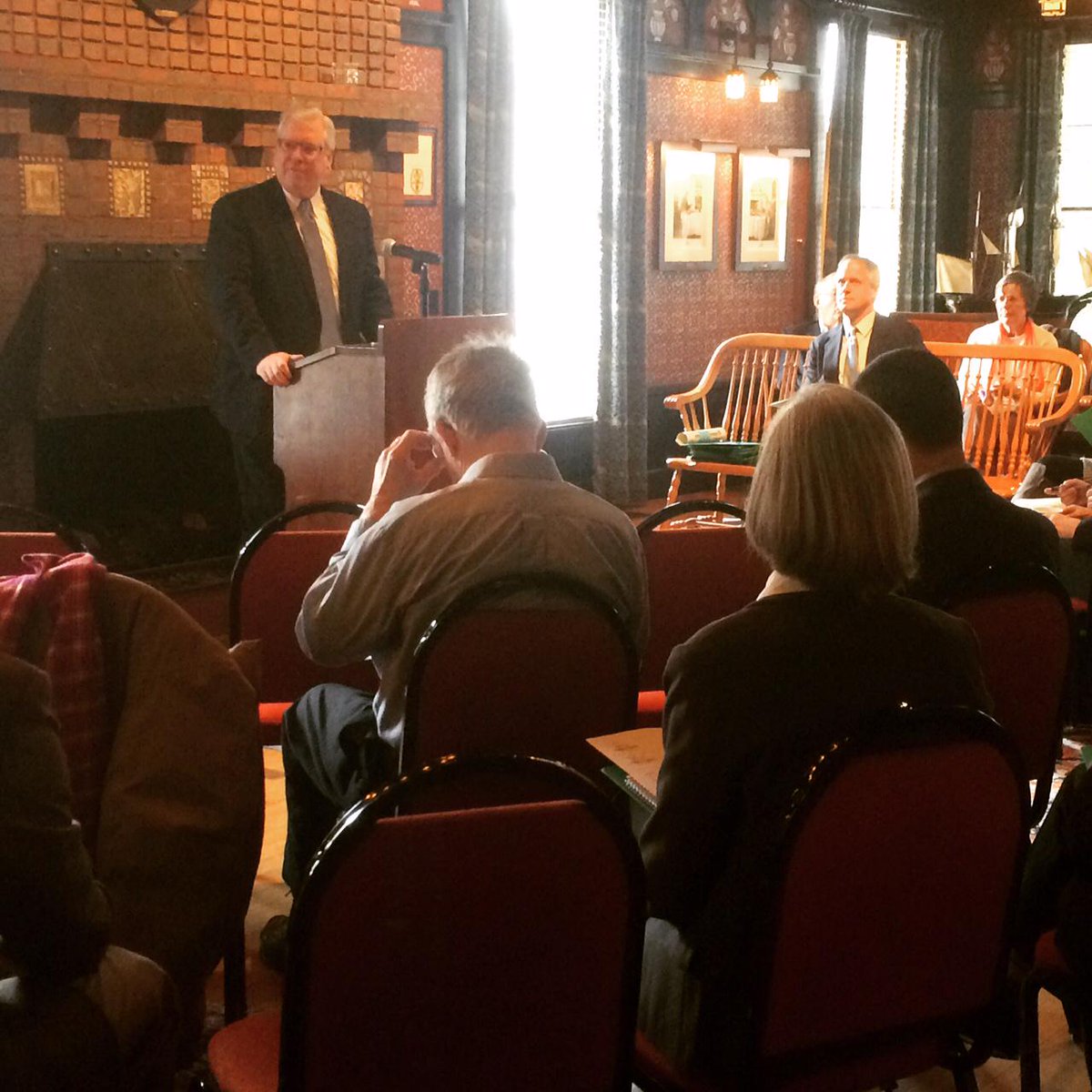 OpenSpaceInst's tweet image. .@SenatorOMara addresses 30 different advocacy &amp;amp; #landprotection groups @NYStateParks @PTNY @SteveEngles #LoveNYParks