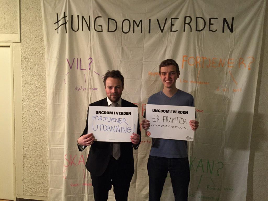 konservativ's tweet photo. Takk for meg @BSkiaker @Elevorg @KrisHansen_ og #EOET15 http://t.co/HHbHI9zYNh
