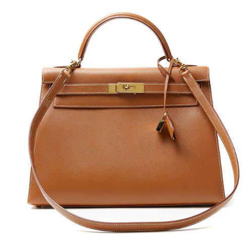 CarminHandbags's tweet photo. "The 10 most iconic handbags ever designed" #luxury
by Carmin Luxury Handbags' designer
http://t.co/pE1uDwyLka http://t.co/5tlVhK51xA