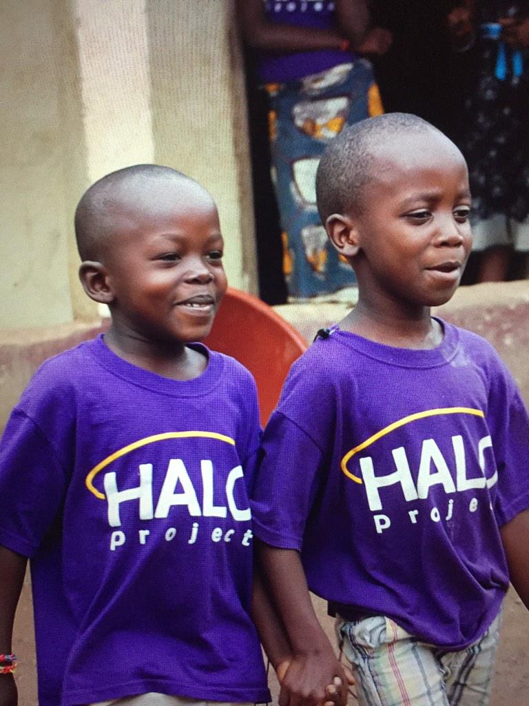 MyHaloProject's tweet photo. Two of the sweetest faces I know! #Halokids #James1:27 #Love http://t.co/s5uni8QiIe