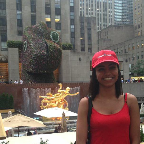 melissaamrita's tweet image. #tb to my first onsite reporting. Some people get company cars, but not me. I get company snapbacks 😂 #internproblems