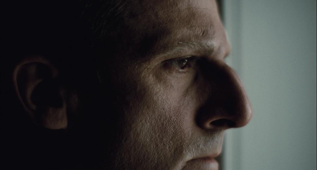 AppleTV's tweet image. .@SteveCarell is our candidate for #TransformationTuesday. #Foxcatcher  tw.itunes.com/6013Fy8D