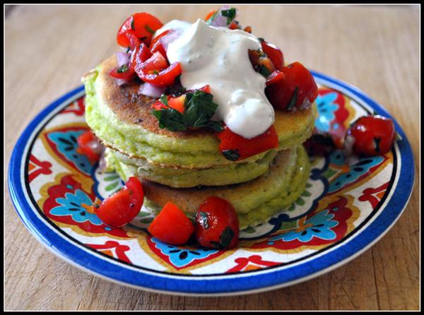 AvosFromMexico's tweet image. It&apos;s #NATLPancakeDay! Try these savory Cornmeal #Avocado &amp;amp; Lime #Pancakes via @Food52 ow.ly/JSiqG