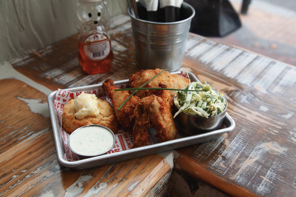 ProvenJobs's tweet image. @EatPropChicken is #hiring #Cashiers #PrepCooks #LineCooks #Supervisors in #SF!! 
#ApplyToday proven.com/jobs/view/16408