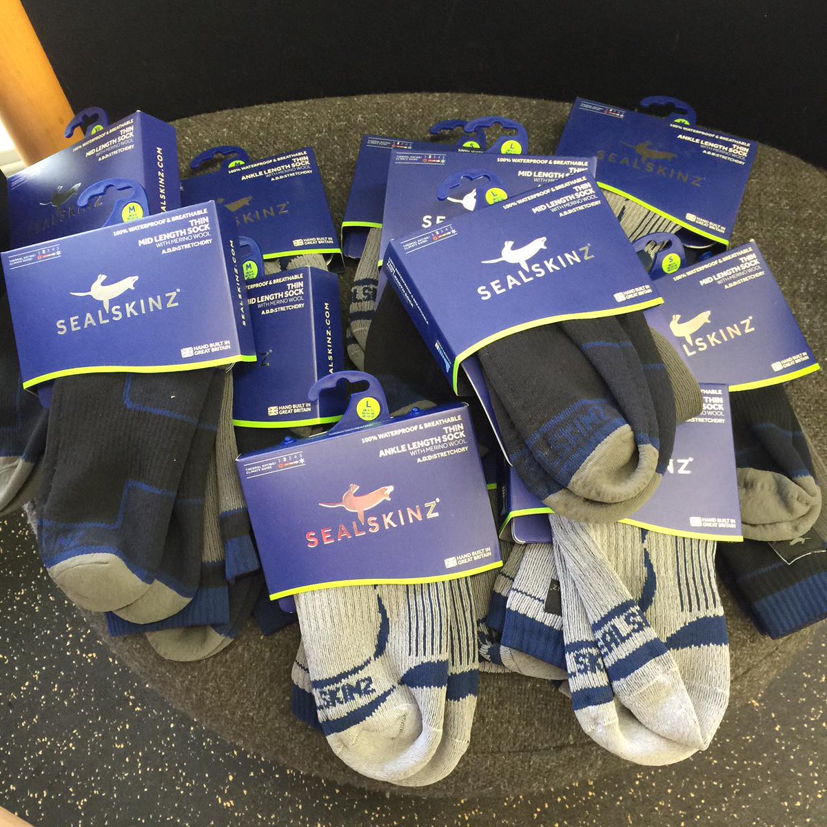racerxon2's tweet photo. Keep your dogs dry with @SealSkinzUS   We got em  and just in time! http://t.co/v2sV58KxM5