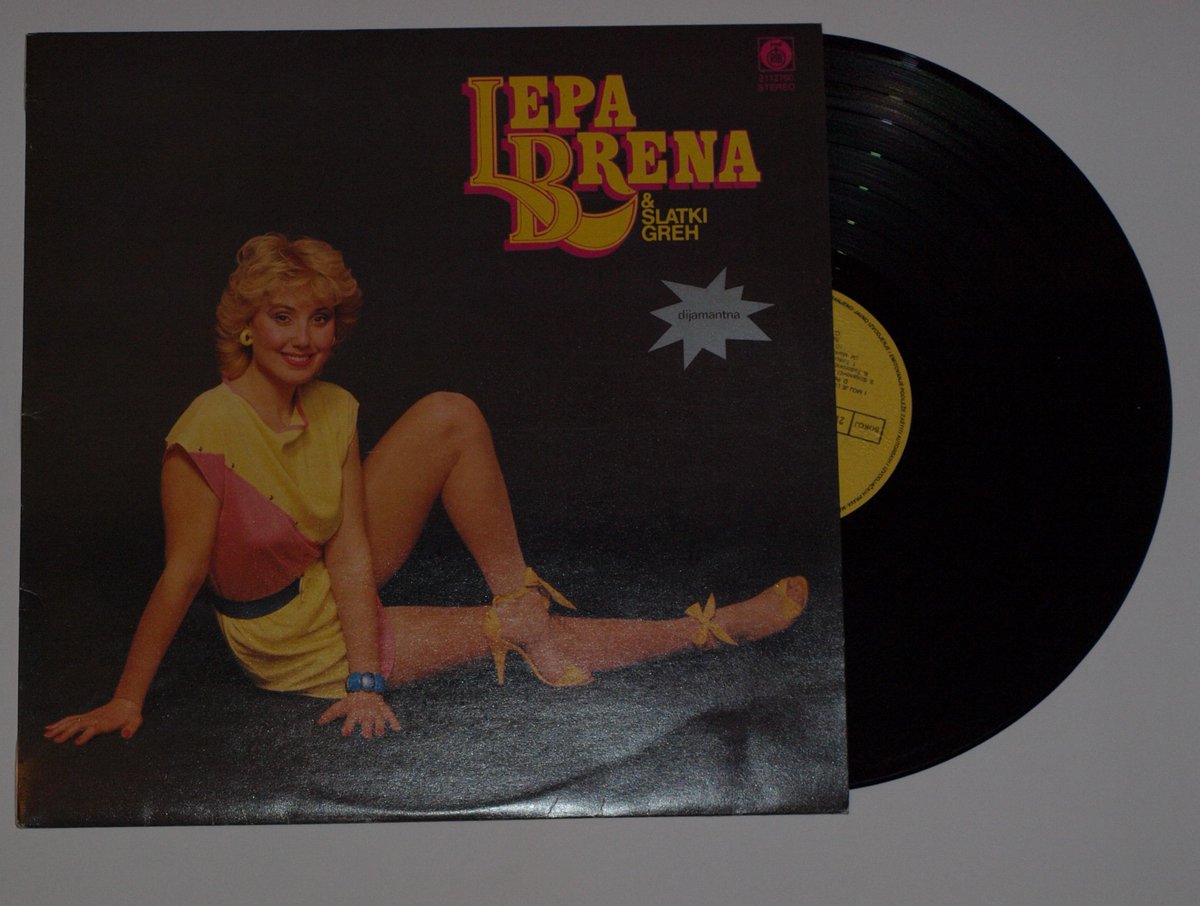 GramofonskeP's tweet photo. #Lepa #Brena #Gramofonske #Ploce http://t.co/R1QcTxBtSY