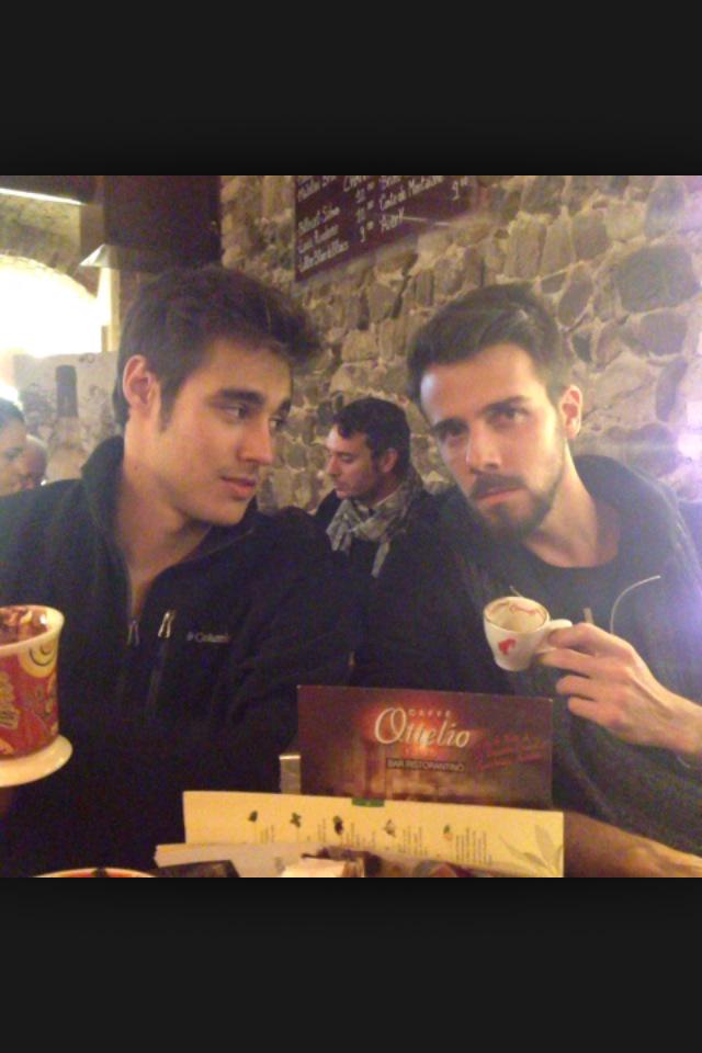 Ale36944911's tweet photo. #i miei cuccioli# http://t.co/PFiRv2Cr61