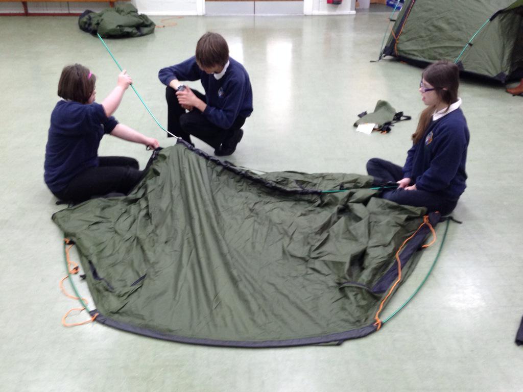 Carwarden House on Twitter "The KS4 DofE students showing great teamwork when learning how to