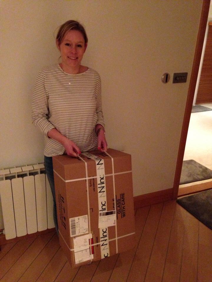 RainbowKate's tweet photo. Daughter ordered a nail varnish! #largepackage http://t.co/cJxSNY21tz