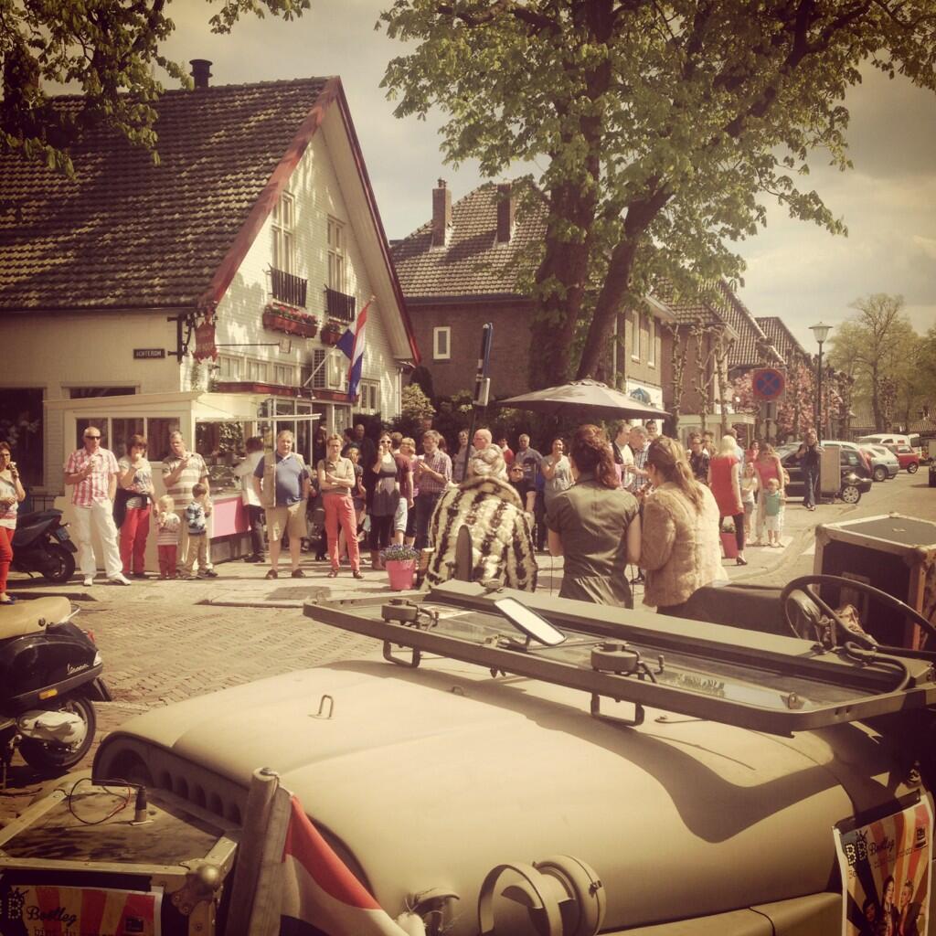 BBBootleg's tweet image. Throwback pictures!  
Our army tour during liberation day in 'het gooi' &amp;amp; Amsterdam ♡