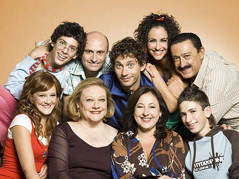 teleaudiencias's tweet photo. #ViveTelecinco: ¿Que serie de Telecinco te gustaba más?
RT: 'Aída'
FAV: '7 Vidas' http://t.co/VyFxH49IG8