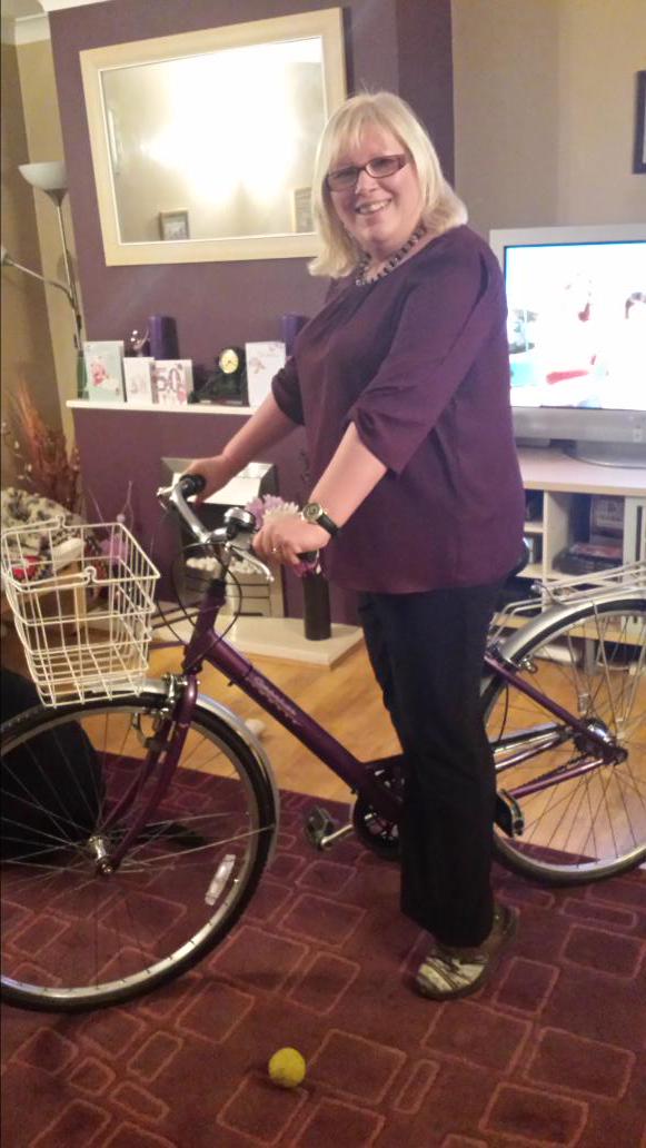 leak0303's tweet photo. I officially have the best children  ever! My first bike!! What a lovely birthday present!! http://t.co/3ipnsHIixh