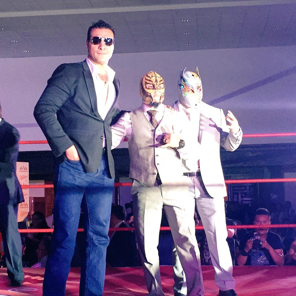 Alberto Del Rio, Rey Mysterio e ex-Sin Cara juntos na AAA