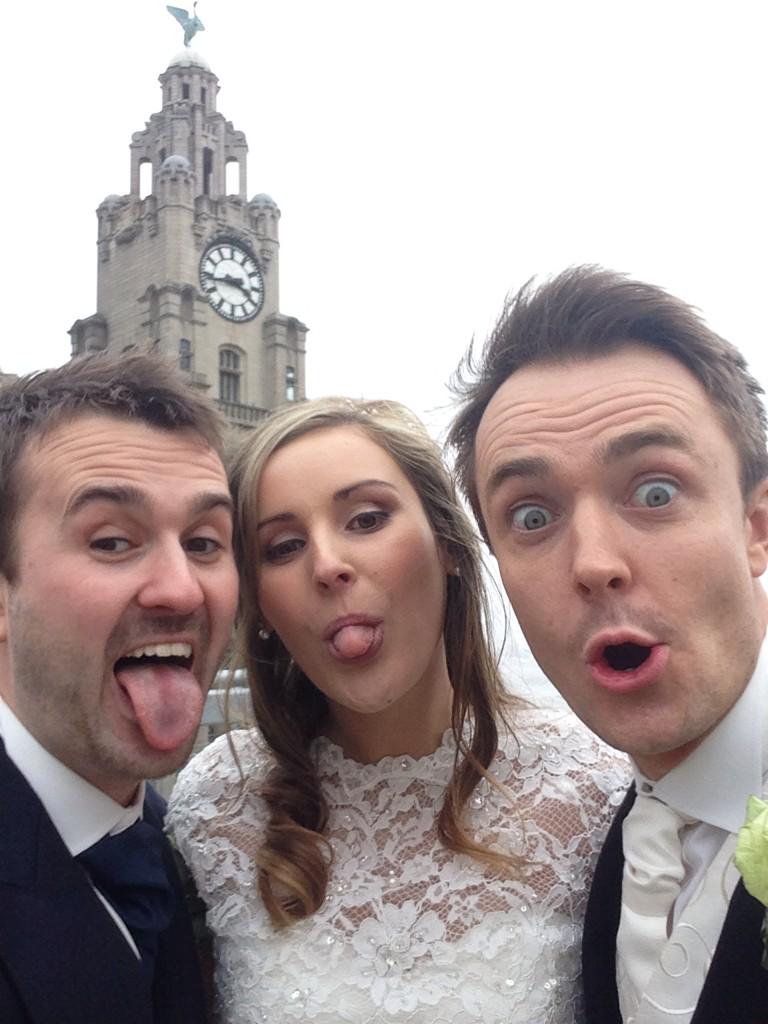 Gibbo_8's tweet photo. And here's the selfie...😛 @papertwinWed @jem_z_ @DiscoChristo @OhMeOhMy_Liv http://t.co/ow6Kb3CArK