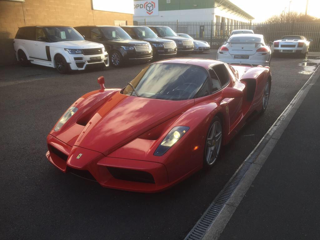 AMARI_SC's tweet image. @SheikhAmari s 'growing' collection of Ferraris, to show but a few!!