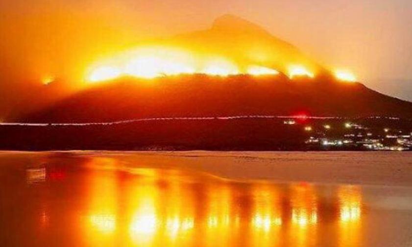 To those affected by the #CTFires, our thoughts and prayers are with you during these difficult times. #KZNGOV