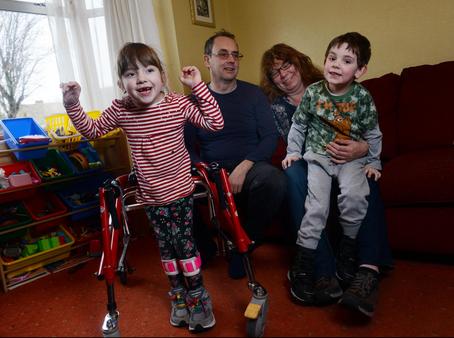 HelpJessicaWalk's tweet image. Life-changing operation means brave Pawlett girl Jessica can take her first steps bit.ly/1EdTV9h @BWMercury