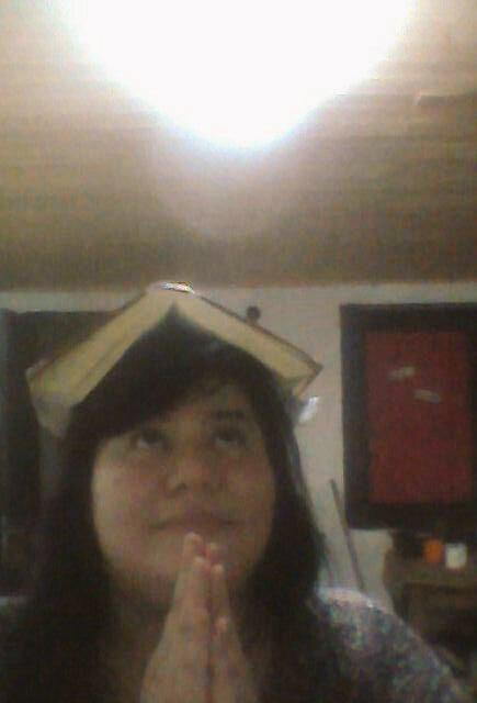 chilandraaaa's tweet image. Aprobar teología 3. Definición gráfica.