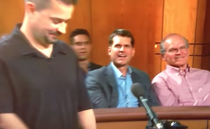 B_NI_AoW4AApznT.png:large