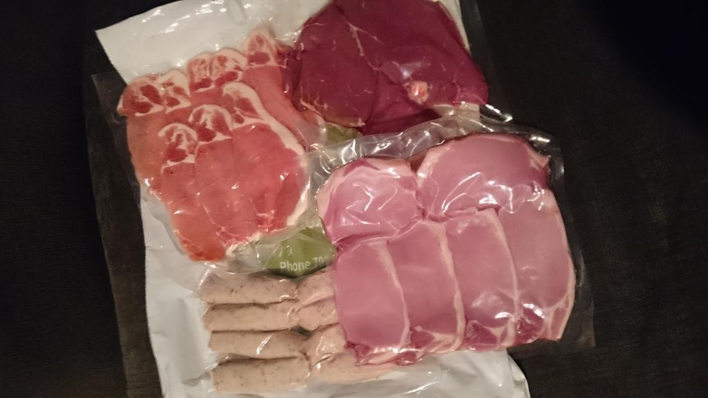 Tue 3/3/15
@Retfordunitedfc 2 v <a href="/BRODSWORTHWAFC/">Brodsworth Welfare</a> 1 @jamesirwin_38  Friendly. Meat 🍖 pack winner Rob Waite #Game131