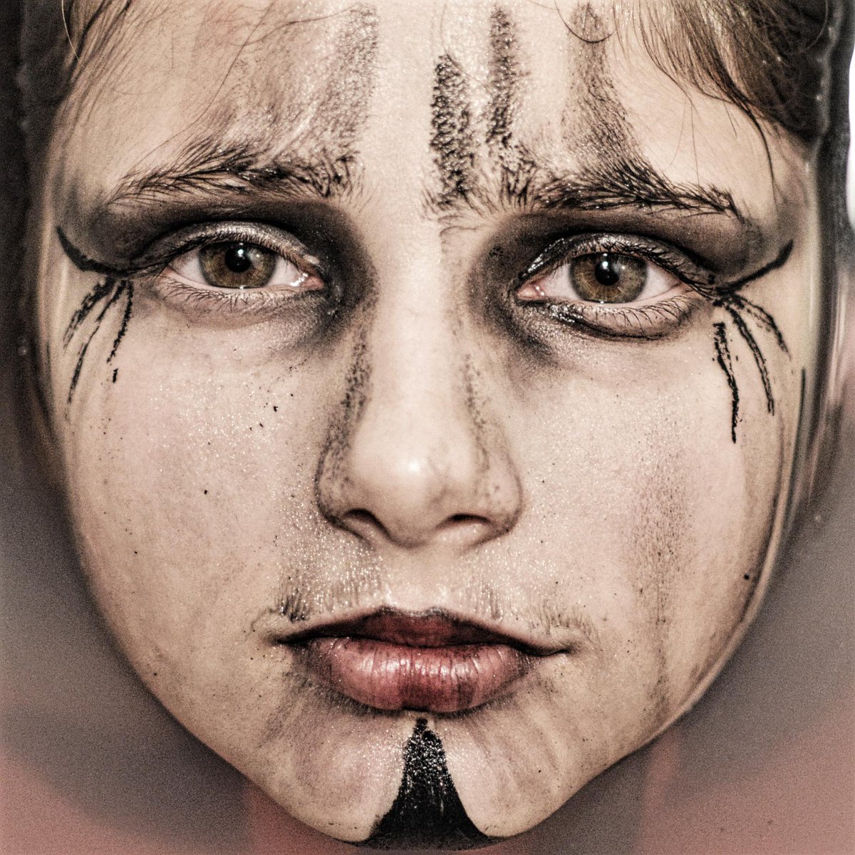 HarleysPhotog's tweet photo. just done a shoot for my current unit at college ( @norwichcollege ) 

loving this unit! http://t.co/ywxZmu2eR4