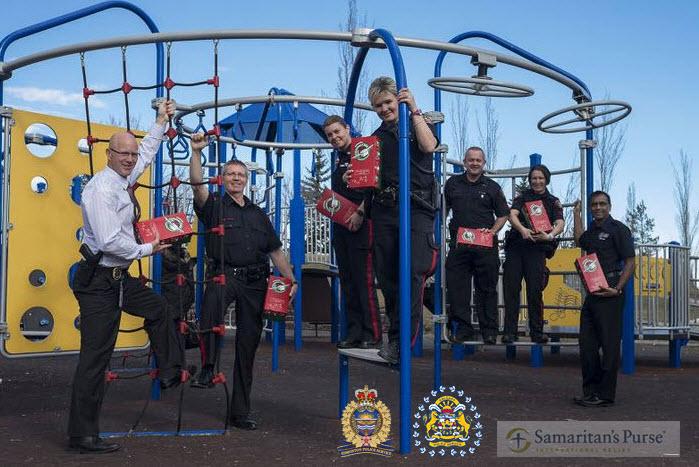 jillmount2's tweet photo. RT "@CalgaryPolice: Local #Calgary playground moves to Costa Rica: http://t.co/OguZva5WWz @SPCanada #yyc http://t.co/NuQZGJnLtq” #MRU3841