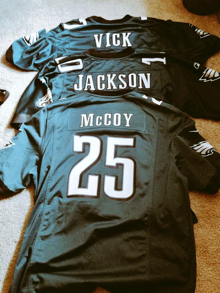 phillyboyy24's tweet photo. EVERY GAHH DAMN JERSEY I GET BRUH http://t.co/P3zJIPrjBe