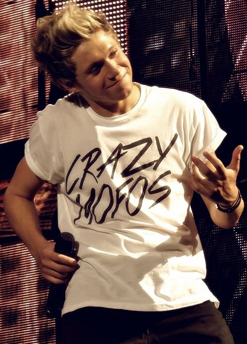 appreciationjh's tweet photo. NIALL'S CRAZY MOFO SHIRT APPRECIATION TWEET http://t.co/qlYgUanmVA