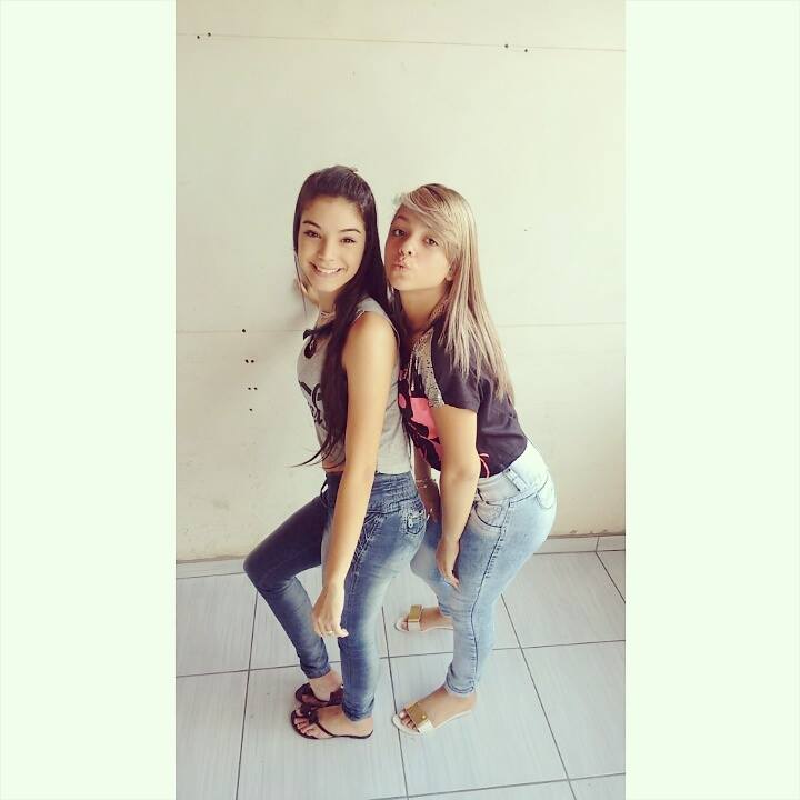 GuedeeGaaby's tweet photo. Quero Ser Feliz Com Voce ^-^
#Paaanii #MoMeu #MeAma http://t.co/f9ZNJgMdcN