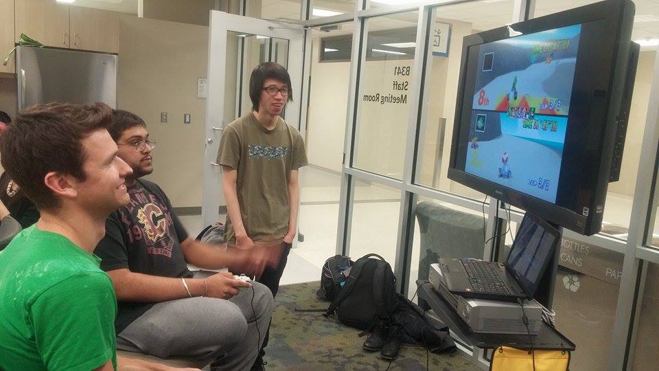 cis3_mru's tweet photo. Come join us @ B341 right now for some awesome games, music and FOOD! :D http://t.co/5acIfNFPwu