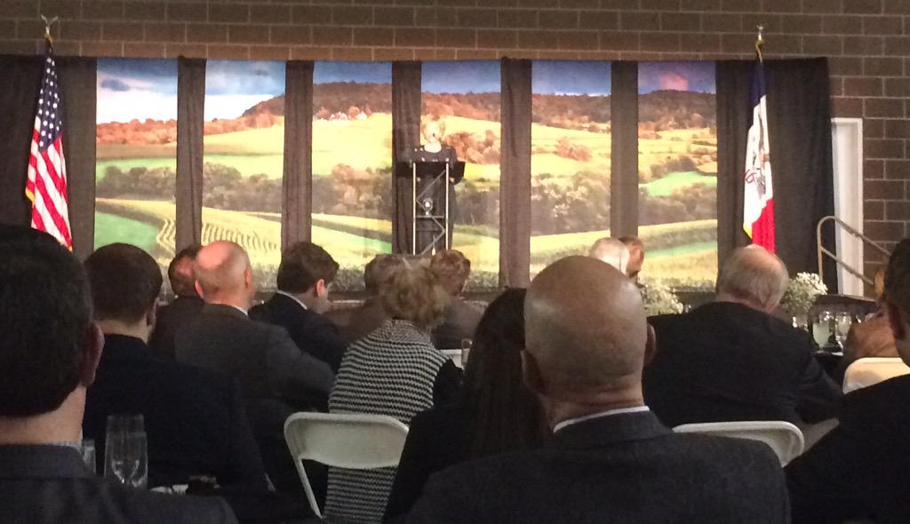 devinmogler's tweet photo. Honored to hear from @WorldFoodPrize 2010 Laureate Jo Luck this evening! #FeedThe9 http://t.co/NYnCzsq2Xj