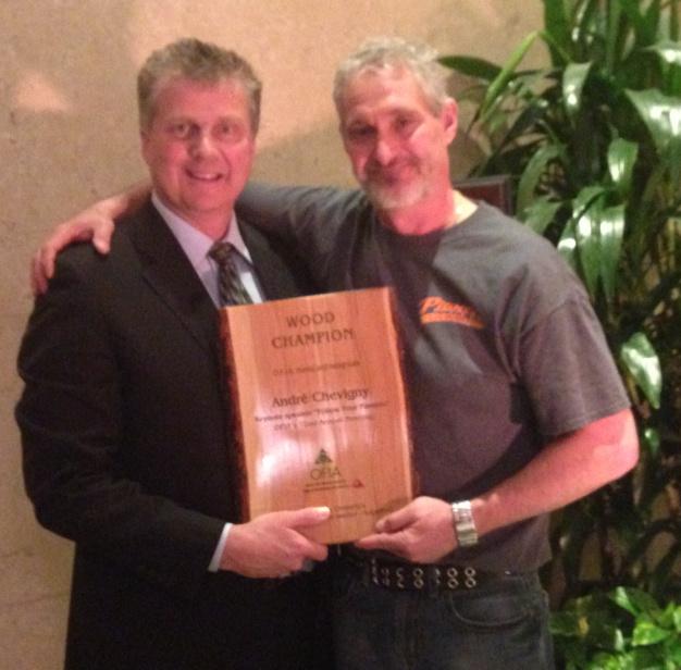 AndreChevigny's tweet photo. #Honored to meet Dana Shaw @OFIA_info @PioneerLogHomes @TimberKings 160yr old family wood business http://t.co/iqGaWnq8T5