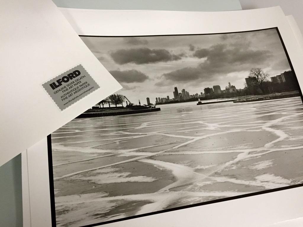 Rockin some fine prints tonight at our Basic Fiber Printing class! <a href="/ILFORDPhoto/">ILFORD PHOTO</a> chicagocommunitydarkroom.org/calendar