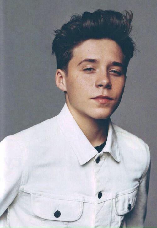 Happy 16th birthday, Brooklyn Beckham bebe boyyyy 