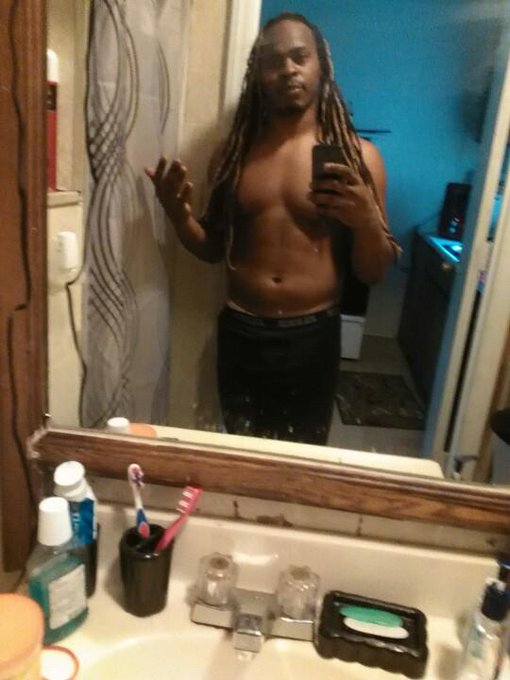 6pack on his way #summer time it going be right http://t.co/Pol6bNenyF<a href="/tag/summer"class="tags">#summer</a>