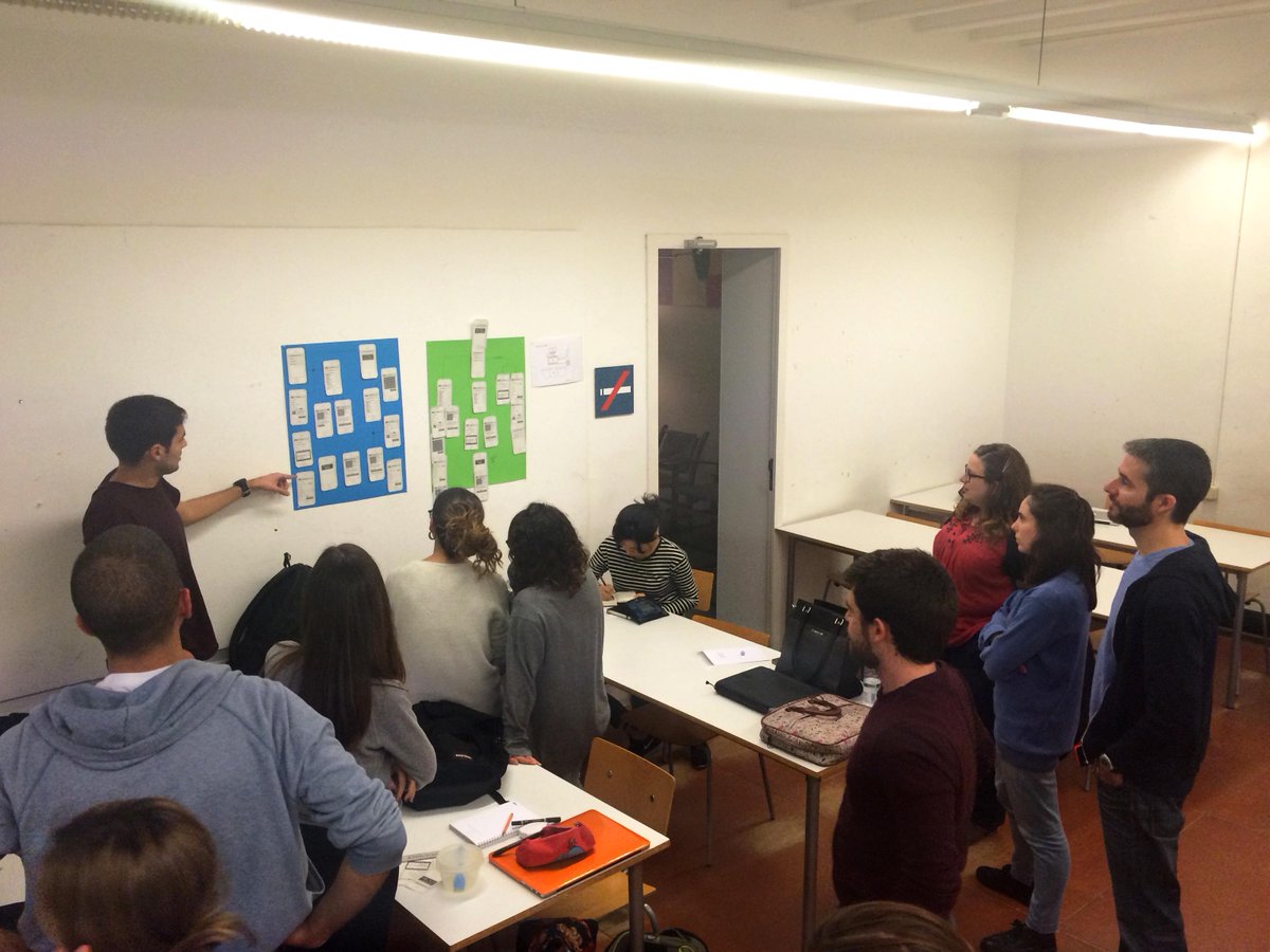 masterdg_eina's tweet photo. Interaction Design Project amb els alumnes del #masterdg d'@EinaBcn durant l'assignatura de Publicacions Digitals. http://t.co/uvwKQ5UnkP