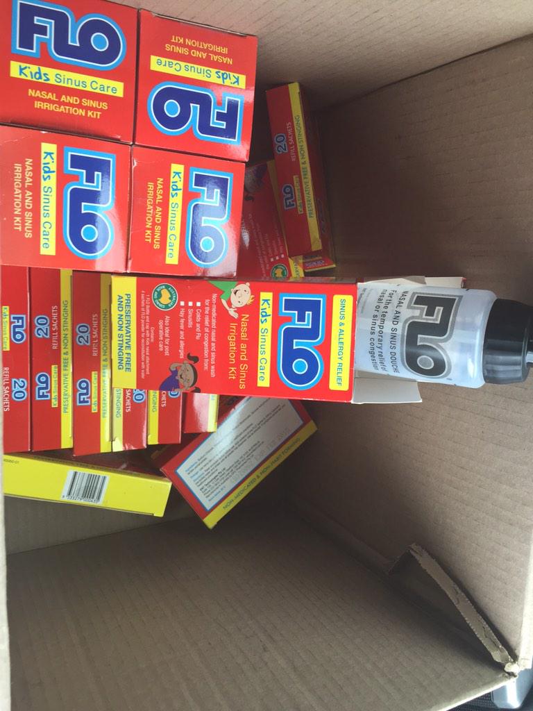 SuperRobson91's tweet photo. R3000 worth of nasal douches for fire fighters to rinse their sinuses of the smoke, ash, dust etc #Flo @ewnbreaking http://t.co/wieLiFBIQ1