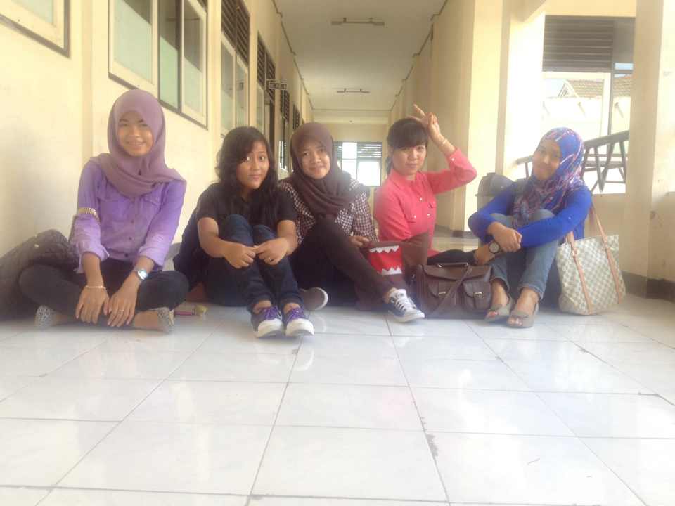 PurnamApriliaa's tweet photo. jaman kapan mungkin http://t.co/kDpP8Z6x1V