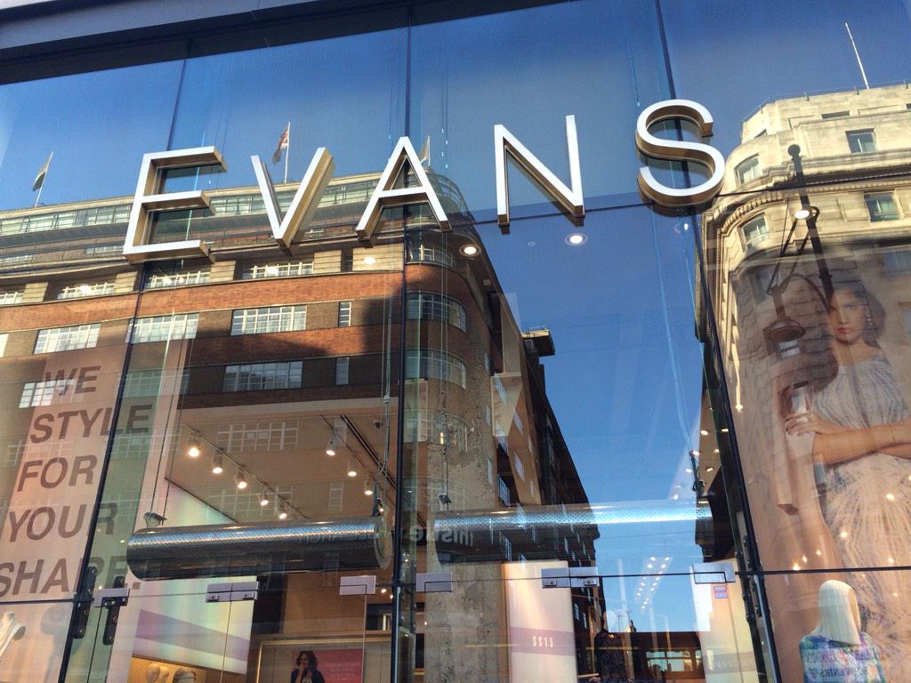 missgemcollins's tweet photo. My @evansclothing launch is next Thursday 12th MARCH MARBLE ARCH I can't wait to see you all there #GemCCollection http://t.co/IOR8iJQnrU
