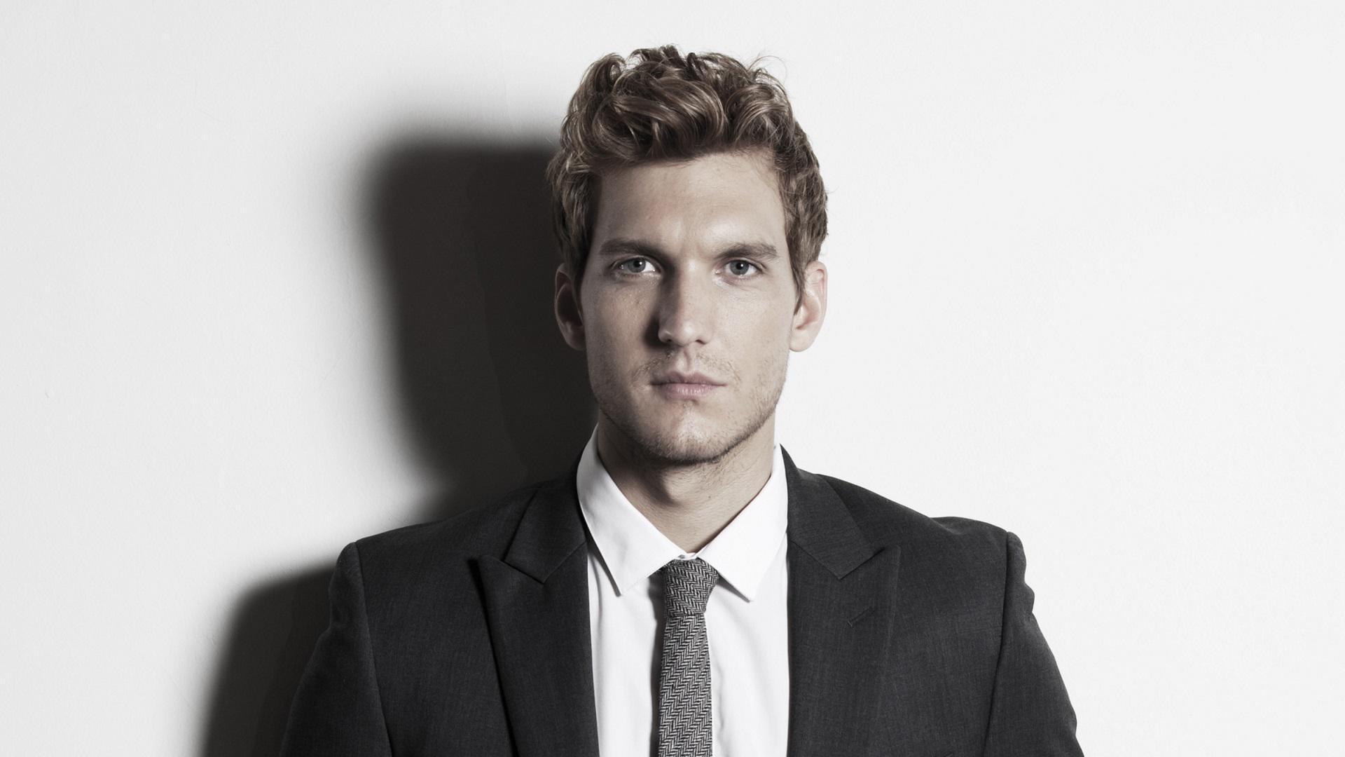  Happy Birthday Scott Michael Foster!! 