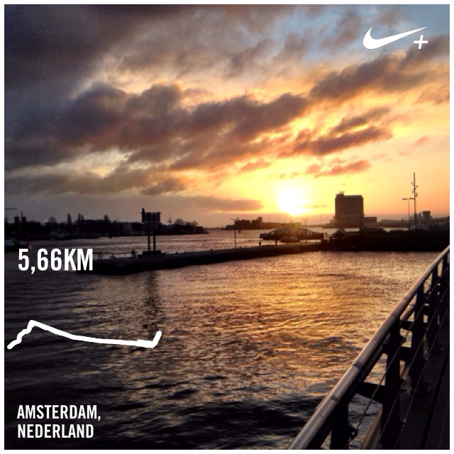 daisy_opp's tweet photo. I just ran 5,66 km with Nike+. http://t.co/6C3GPvb8UA #nikeplus http://t.co/V5DhM5WfQn