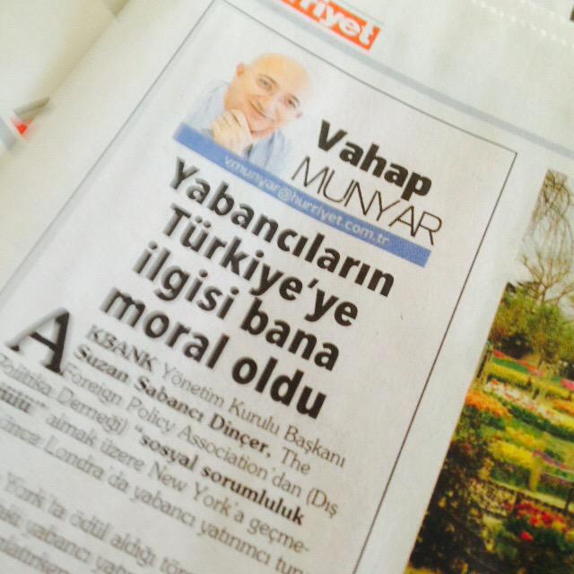 ecocritics's tweet photo. Akbank vermiş bülteni koymuşlar köşelerine! #akbank http://t.co/TBqZmWMZzq