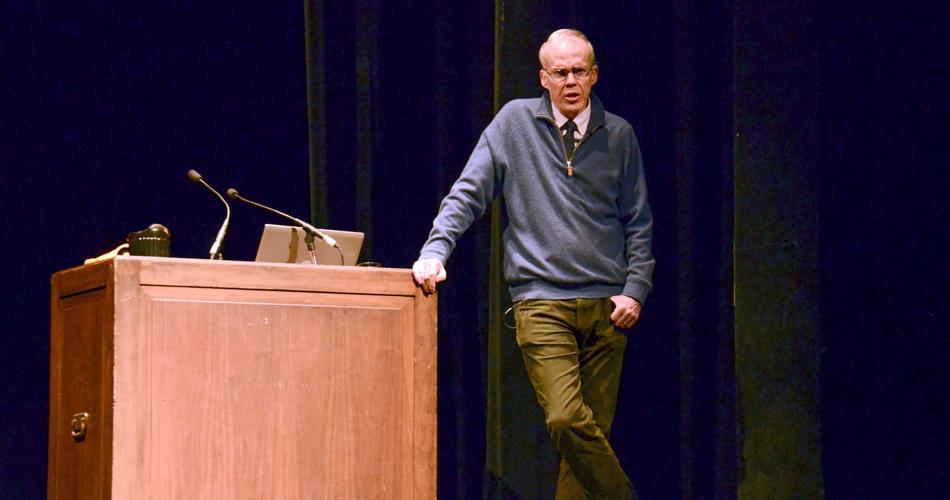 Bill McKibben (<a href="/billmckibben/">Bill McKibben</a>) talks climate change, environmental movements at <a href="/NUSEED/">SEED at Northwestern University</a> event: bit.ly/1BSggsK