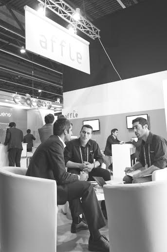mTraction_ENTP's tweet photo. Mobile apps allow customers to have all your information at their fingertips. Go mobile today #AffleAtMWC #MWC15 http://t.co/dfOBaP1Mvm