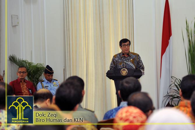 kemenkum's tweet photo. Deklarasi Program Nasional Pembaruan Hukum Sumber Daya Alam-Lingkungan Hidup dgn 9 Menteri dr Kabinet Kerja (3/3/15) http://t.co/3yeOjSQBNm