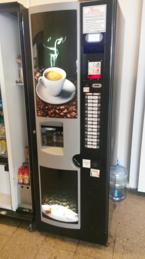 Kahve bizden içilir dedik #2015hit2 için kahve-i sebil ettik. #herseyiuicin