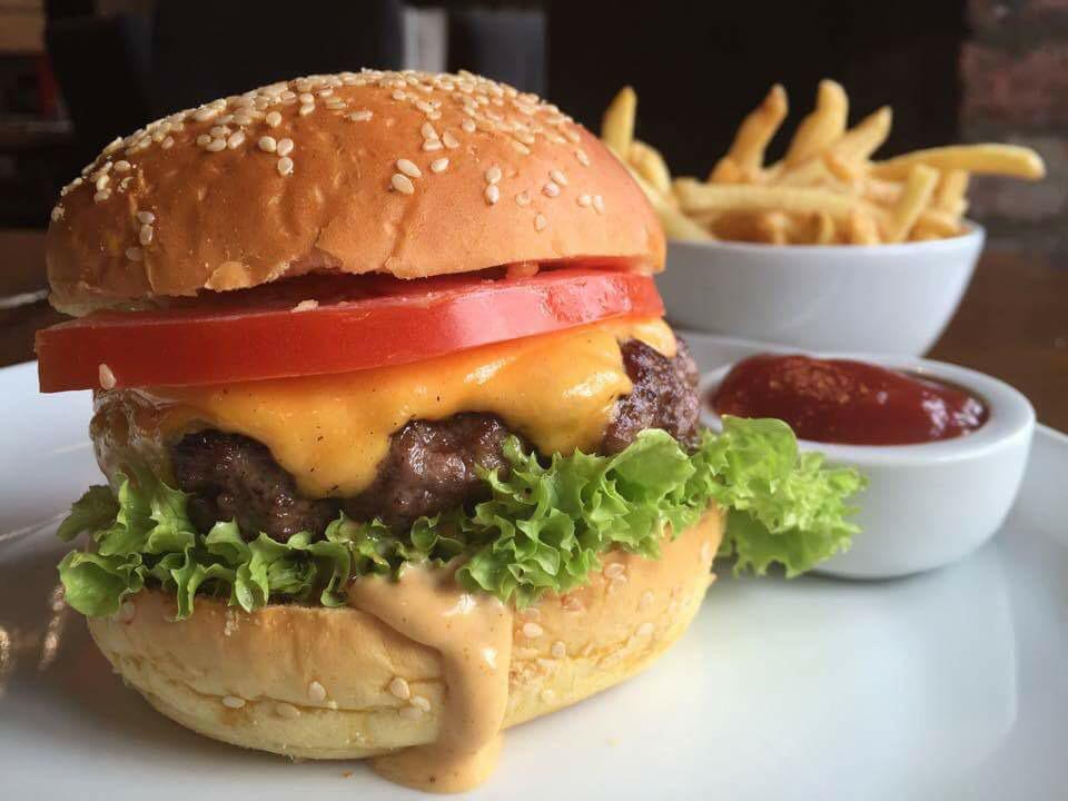 Pupa Restaurant tweet media